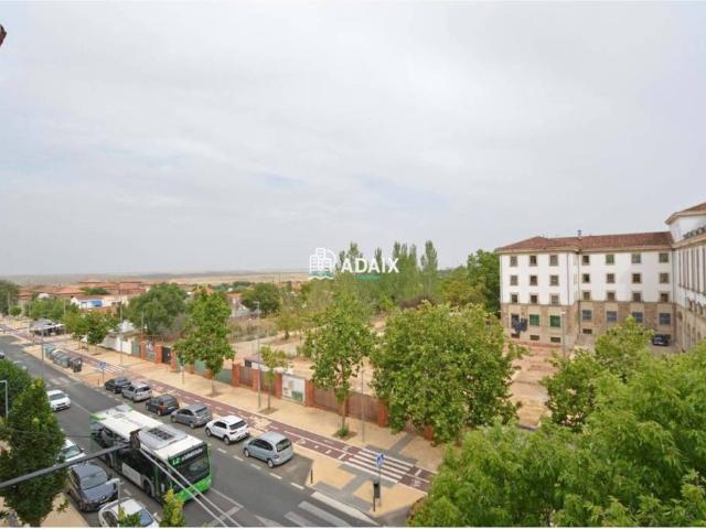 Piso en Alquiler en Cáceres