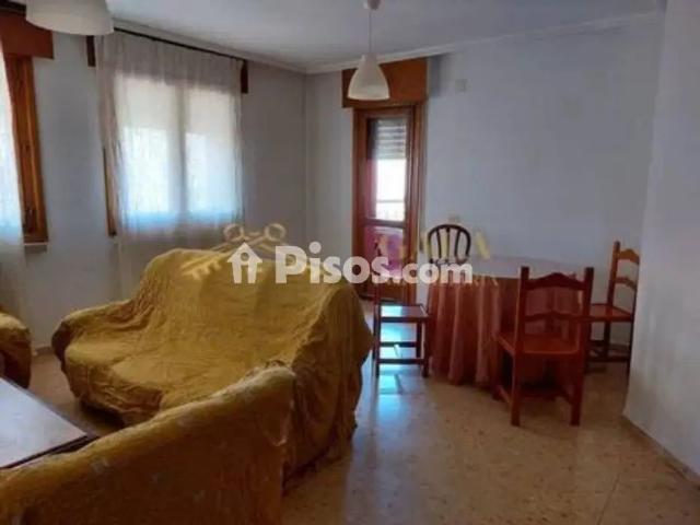Piso en alquiler en Cáceres Capital