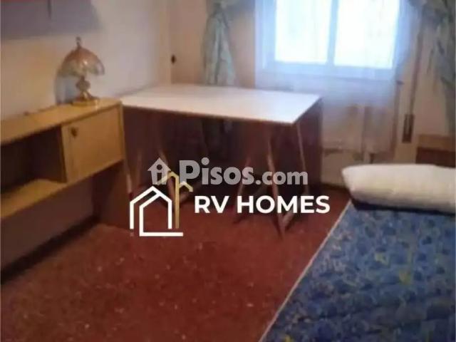 Piso en alquiler en Cáceres Capital