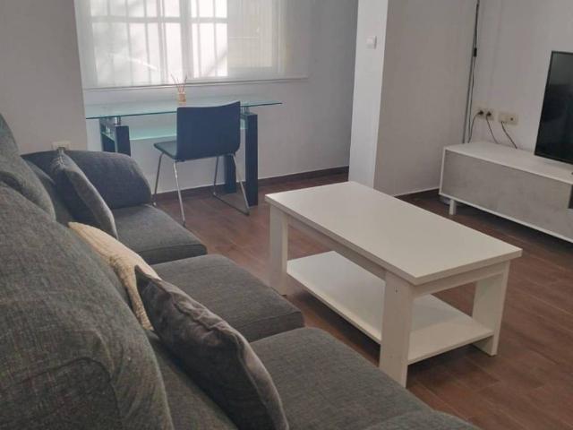 Piso en Alquiler en Cádiz