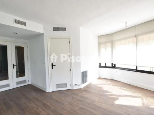 Piso en alquiler en Caleta