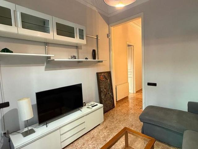 Piso en alquiler en calle Manso, Barcelona, de 82 m² 2 habitaciones por 1.297