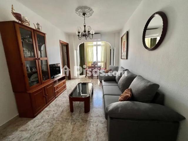 Piso en alquiler en Calle Martinez Maldonado, cerca de Calle Doctor Ruiz Jiménez
