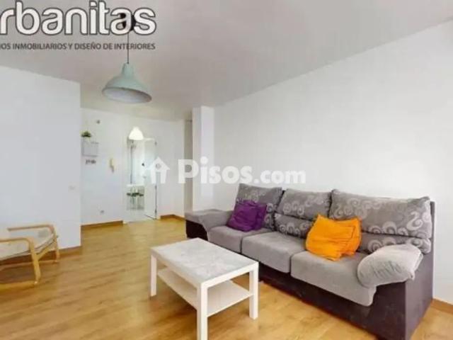 Piso en alquiler en Calle Melilla