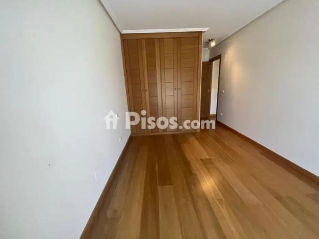 Piso en alquiler en Calle Miguel Servet
