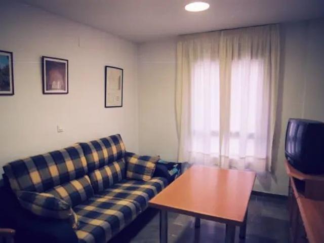 Piso en alquiler en Calle Moral de la Magdalena, 6