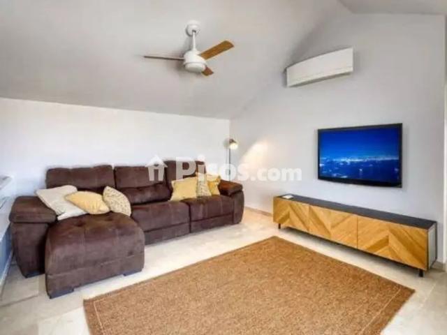 Piso en alquiler en Calle Av Puerto Sotogrande Ps, 16