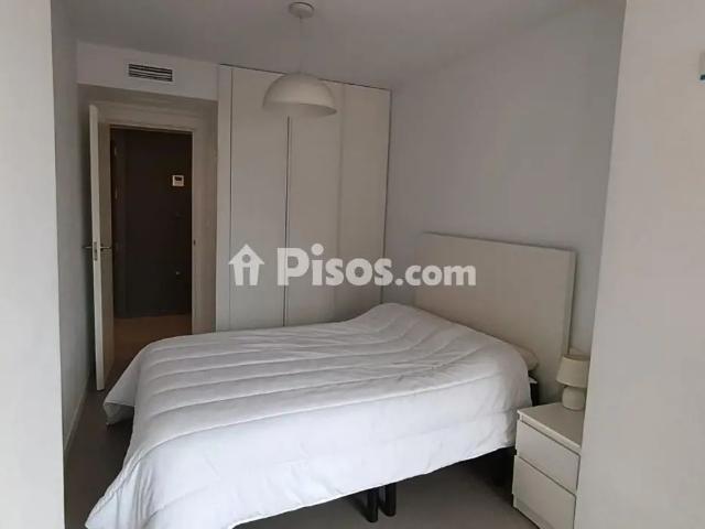 Piso en alquiler en Calle Ángel Bruna, 16