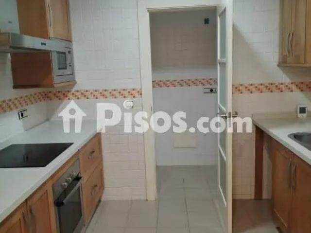 Piso en alquiler en Calle Ángel Ganivet