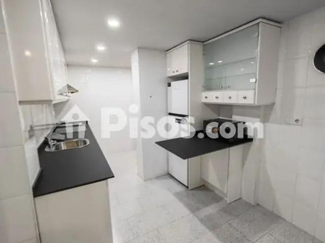 Piso en alquiler en Calle Argilico