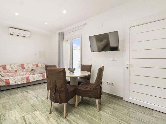 Piso en alquiler en calle Badia, Castelló d´Empúries, de 45 m² 1 habitación por 3.144