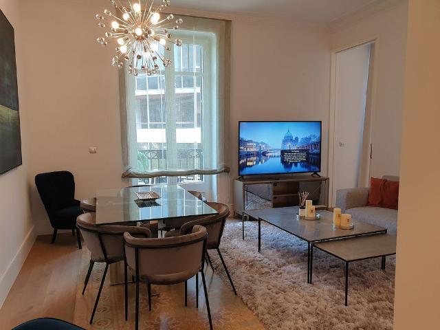 Piso en alquiler en calle Balmes, Barcelona, de 95 m² 2 habitaciones por 2.600