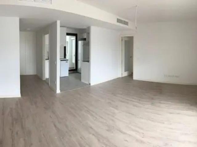 Piso en alquiler en Calle Bali