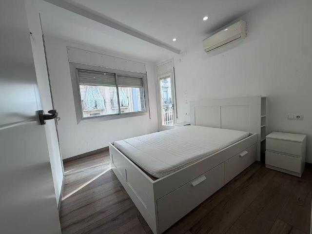 Piso en alquiler en calle Blesa, Barcelona, de 94 m² 3 habitaciones por 1.550