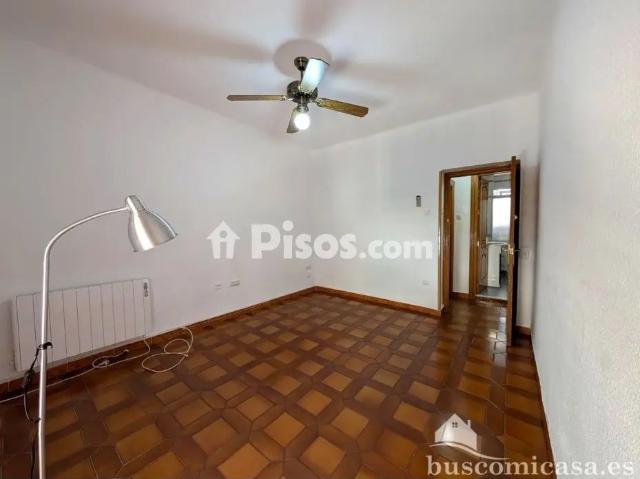 Piso en alquiler en Calle Calderón