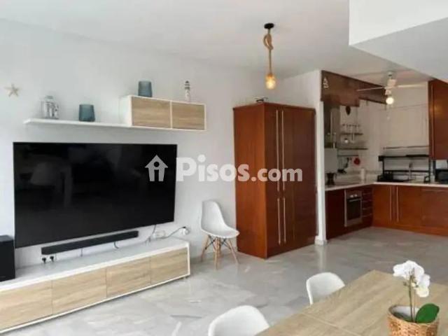 Piso en alquiler en Calle Cambriles