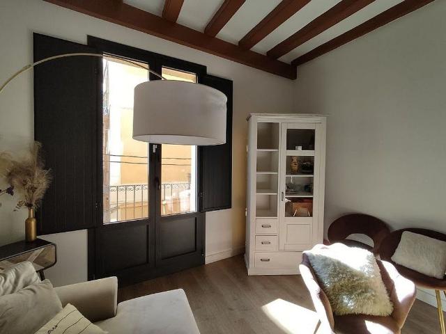 Piso en alquiler en calle CL Merceria, Tarragona, de 65 m² 2 habitaciones por 812