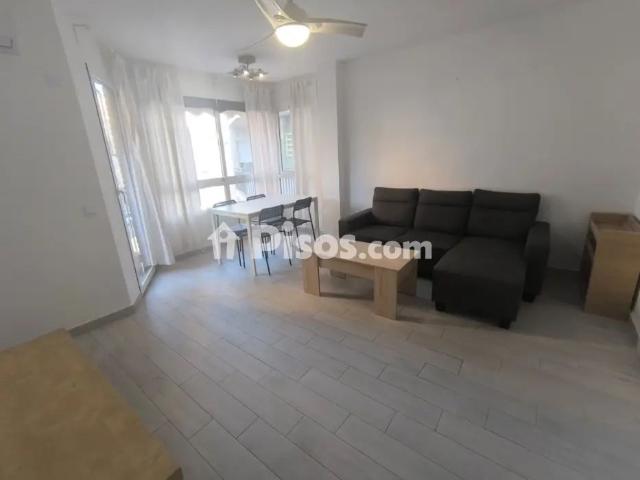Piso en alquiler en Calle Clementes, 16