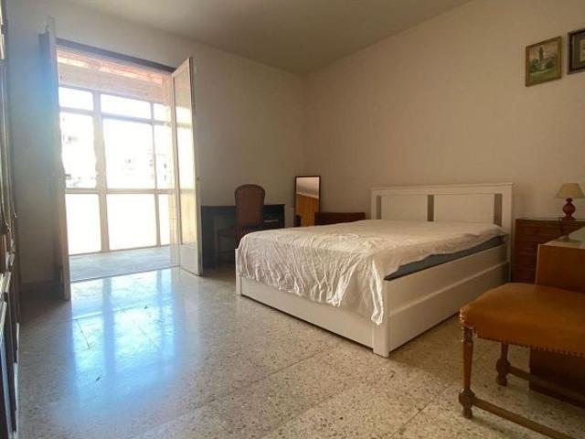 Piso en alquiler en calle Comte D'urgell, Barcelona, de 107 m² 3 habitaciones por 1.550
