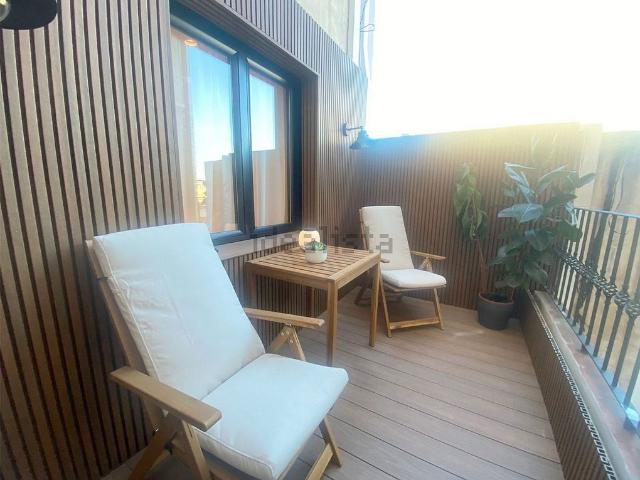 Piso en alquiler en calle D'aragó, Barcelona, de 195 m² 3 habitaciones por 5.700