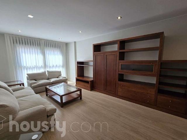 Piso en alquiler en calle D'aragó, Barcelona, de 86 m² 3 habitaciones por 2.169