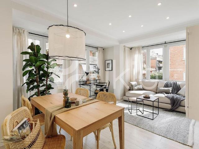 Piso en alquiler en calle D'arimon, Barcelona, de 55 m² 2 habitaciones por 2.590