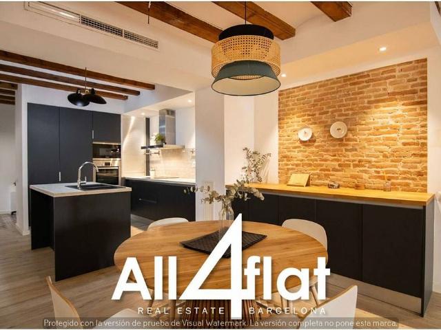 Piso en alquiler en calle D'avingudainyó, Barcelona, de 136 m² 3 habitaciones por 2.409