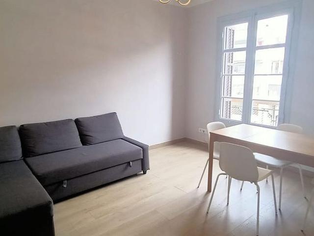Piso en alquiler en calle De Muntaner, Barcelona, de 87 m² 3 habitaciones por 2.350