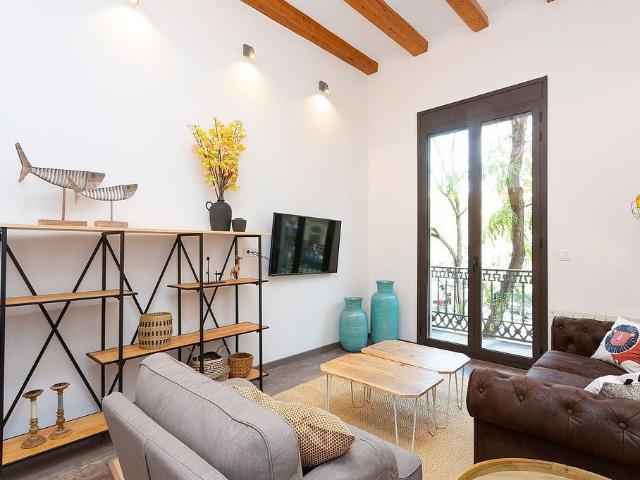 Piso en alquiler en calle De Muntaner, Barcelona, de 152 m² 3 habitaciones por 2.310