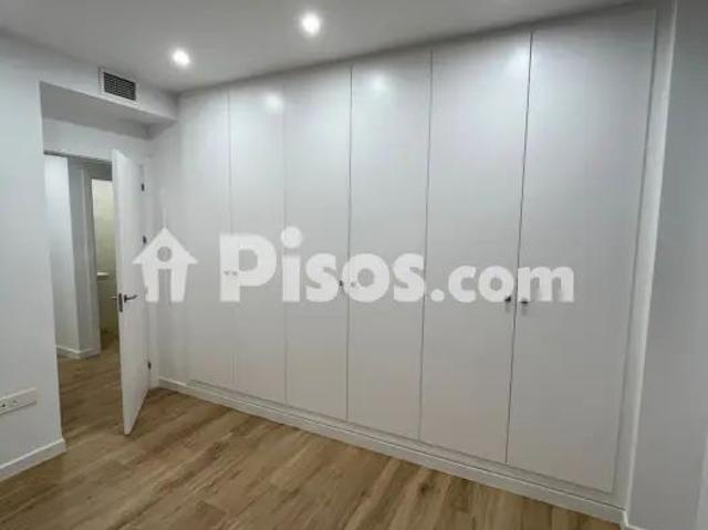 Piso en alquiler en Calle de Marín de Rodezno, 6