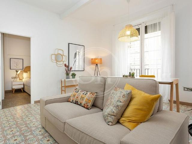 Piso en alquiler en calle De Marquet, Barcelona, de 48 m² 2 habitaciones por 1.395