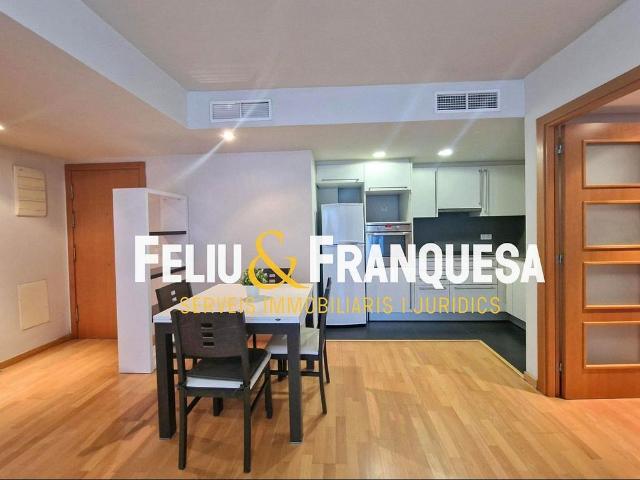 Piso en alquiler en calle De Martorell, Sant Cugat del Vallès, de 58 m² 2 habitaciones por 1.110