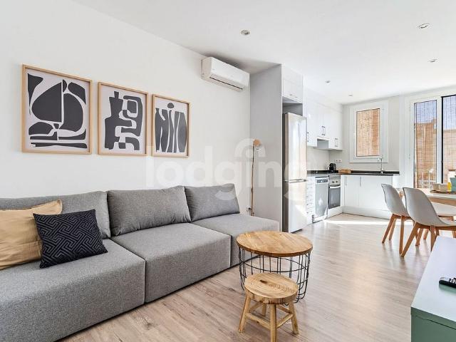 Piso en alquiler en calle De Mañé i Flaquer, Barcelona, de 60 m² 2 habitaciones por 2.295