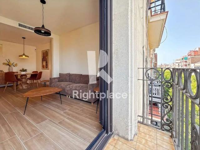 Piso en alquiler en calle De Mir Geribert, Barcelona, de 51 m² 2 habitaciones por 1.620