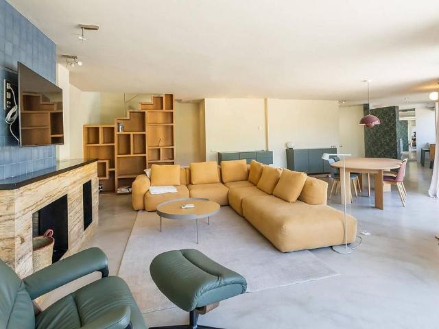 Piso en alquiler en calle De Móra D'ebre, Barcelona, de 152 m² 4 habitaciones por 3.000