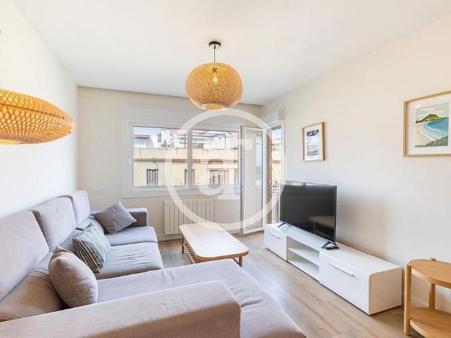 Piso en alquiler en calle De Nàpols, Barcelona, de 73 m² 2 habitaciones por 1.795