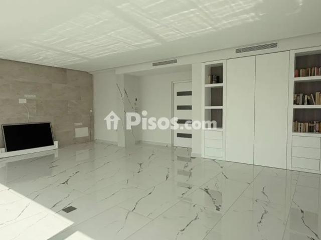 Piso en alquiler en Calle de Acisclo Díaz