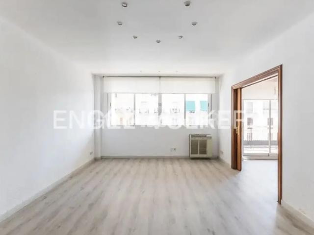 Piso en alquiler en Calle de Amado Nervo