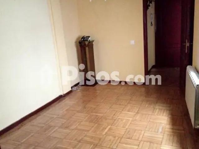 Piso en alquiler en Calle de Asturias, 14