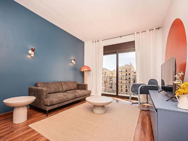 Piso en alquiler en calle De Bailèn, Barcelona, de 68 m² 2 habitaciones por 3.884