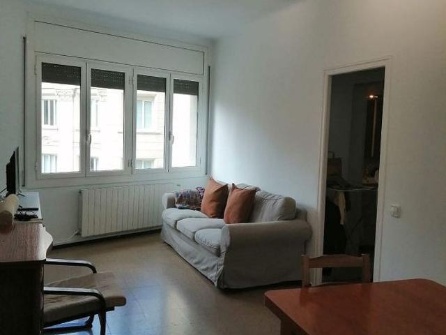 Piso en alquiler en calle De Balmes, Barcelona, de 64 m² 3 habitaciones por 1.450 €