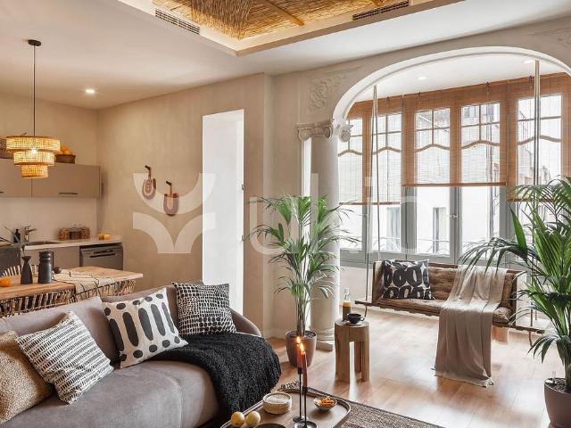 Piso en alquiler en calle De Balmes, Barcelona, de 90 m² 2 habitaciones por 2.995