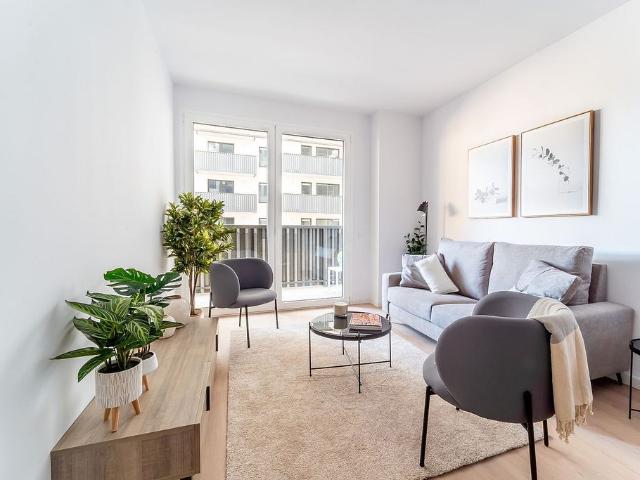 Piso en alquiler en calle De Batllori, Hospitalet de Llobregat, L´, de 50 m² 2 habitaciones por 1.160