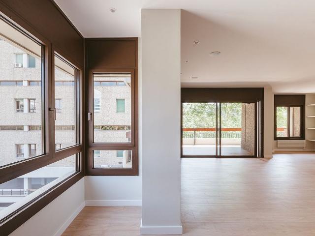 Piso en alquiler en calle De Bori i Fontestà, Barcelona, de 198 m² 5 habitaciones por 11.000
