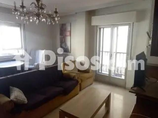 Piso en alquiler en Calle de Calatañazor