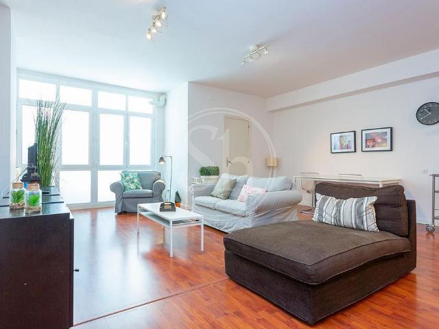 Piso en alquiler en calle De Casanova, Barcelona, de 88 m² 2 habitaciones por 1.495