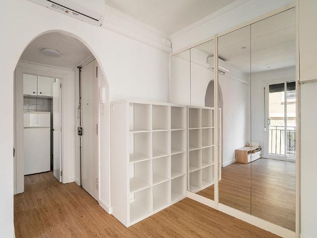 Piso en alquiler en calle De Castanys, Barcelona, de 39 m² 2 habitaciones por 1.500