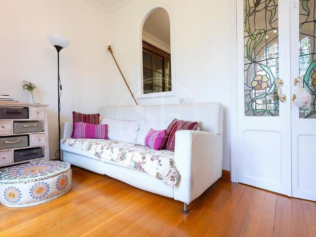 Piso en alquiler en calle De Cartagena, Barcelona, de 41 m² 2 habitaciones por 1.495