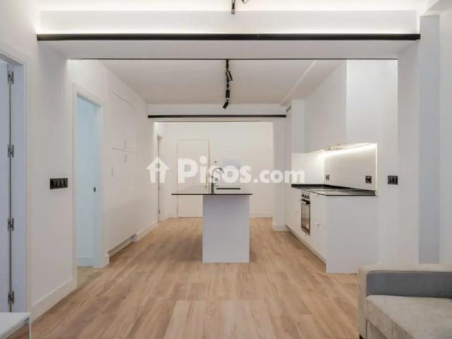 Piso en alquiler en Calle de Edgar Neville, 5