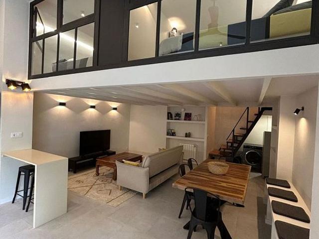 Piso en alquiler en calle De Felipe de Paz, Barcelona, de 67 m² 2 habitaciones por 1.550